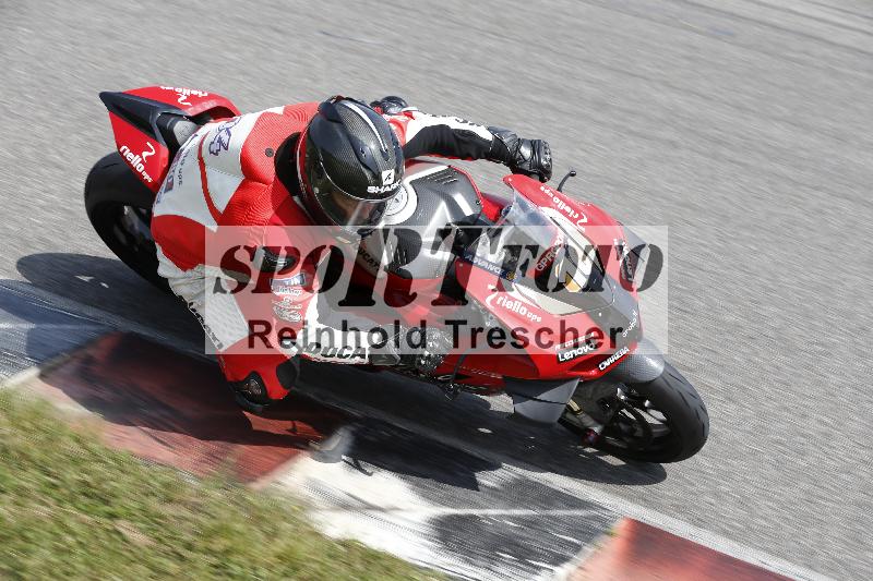 /27 12.06.2025 Ducati Schweiz Trackday Warmup  ADR/gelb-jeaune/10
